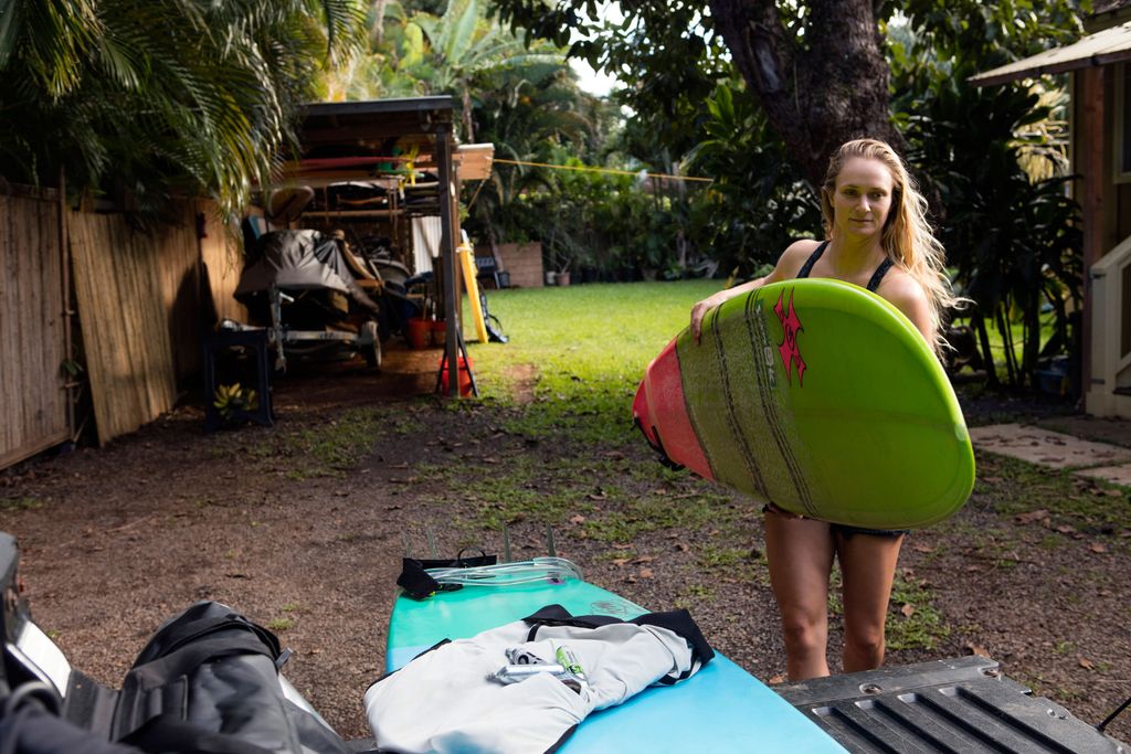 Paige with the 10′4″ SOS board she rode to victory at the 2016 Women’s Peʻahi Challenge.